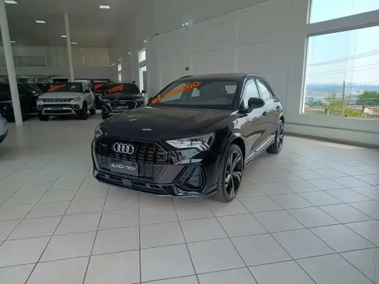 AUDI-Q3-2.0 40 TFSI GASOLINA PERFORMANCE BLACK PLUS QUATTRO TIPTRONIC AUDI-Q3-2023