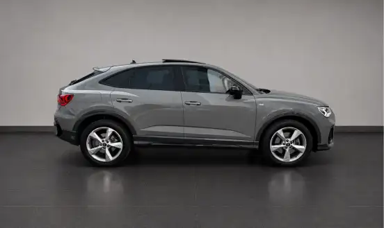 AUDI-Q3-2022