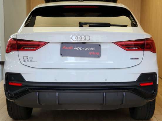 AUDI-Q3-2.0 40 TFSI GASOLINA SPORTBACK PERFORMANCE BLACK QUATTRO TIPTRONIC AUDI-Q3-2023