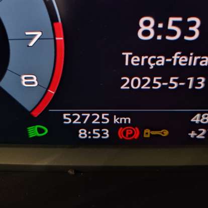 AUDI-Q3-2023