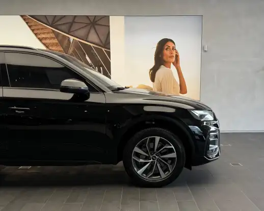AUDI-Q5-2022