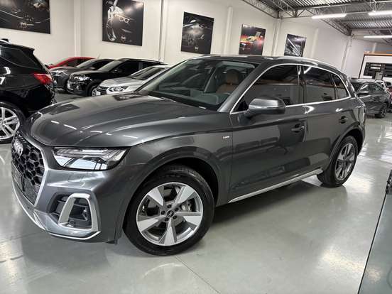 AUDI-Q5-2.0 45 TFSI GASOLINA PRESTIGE QUATTRO S TRONIC AUDI-Q5-2022
