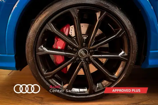 AUDI-RS Q3-2021