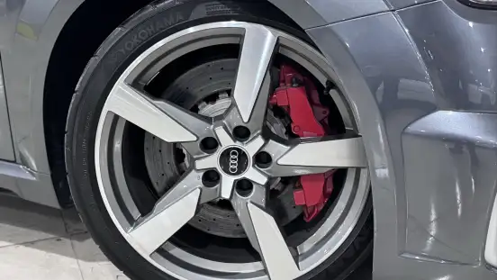 AUDI-TT RS-2020
