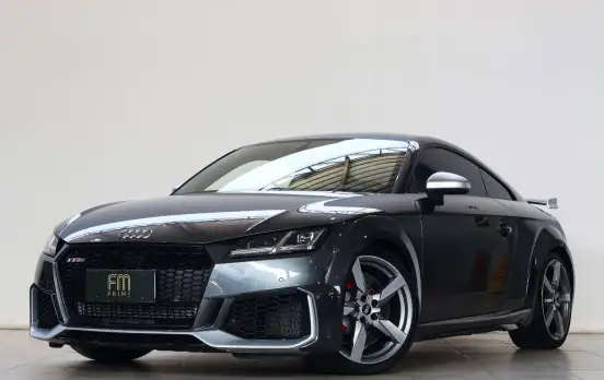 AUDI-TT RS-2020
