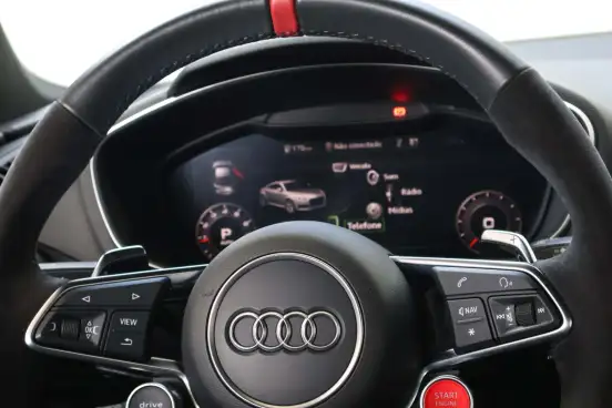 AUDI-TT RS-2020
