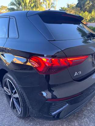 AUDI-A3-2022