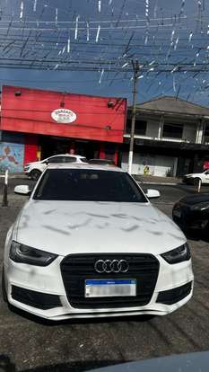 AUDI-A4-2015