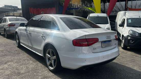 AUDI-A4-2015
