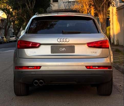 AUDI-Q3-2017