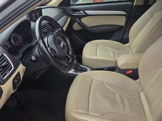 AUDI-Q3-1.4 TFSI ATTRACTION GASOLINA 4P S TRONIC AUDI-Q3-2015