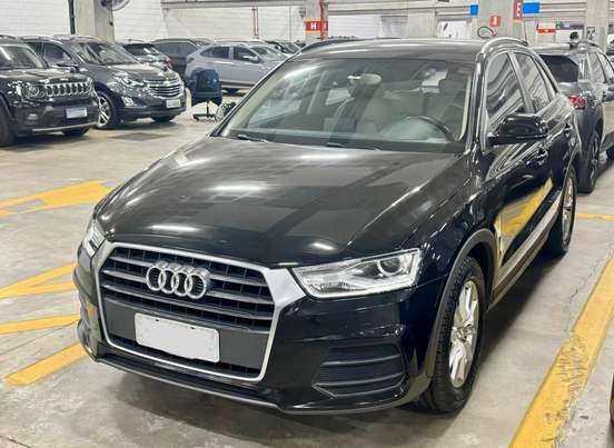 AUDI-Q3-2015