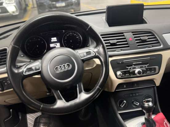 AUDI-Q3-1.4 TFSI ATTRACTION GASOLINA 4P S TRONIC AUDI-Q3-2015