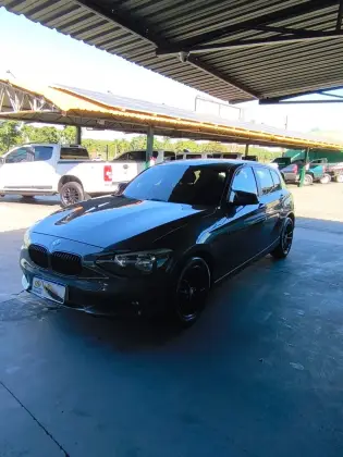 BMW 116i 1.6 1A11 16V TURBO GASOLINA 4P AUTOMÁTICO BMW 116i 1.6 1A11 16V TURBO GASOLINA 4P AUTOMÁTICO