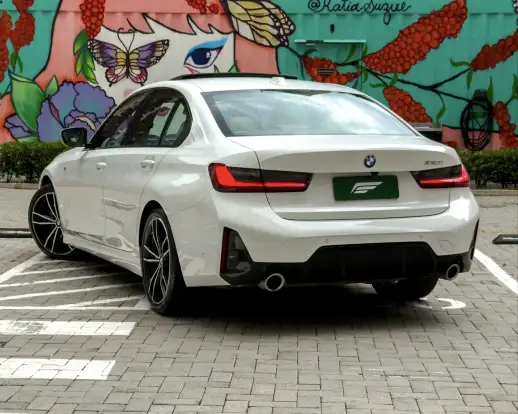 BMW-320i-2024