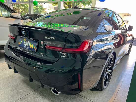 BMW-320i-2.0 16V TURBO FLEX M SPORT AUTOMÁTICO BMW-320i-2022