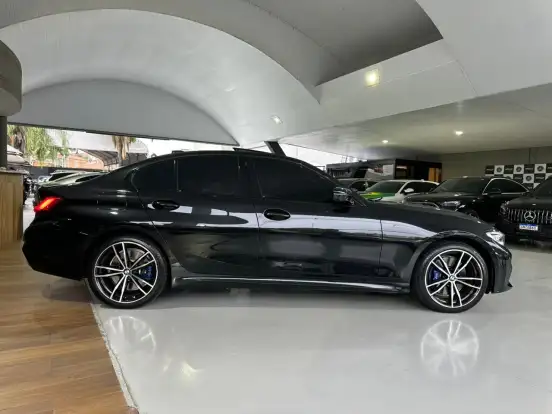 BMW-330e-2.0 16V TURBO HÍBRIDO M SPORT AUTOMÁTICO BMW-330e-2020