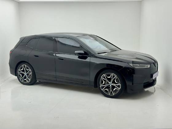 BMW iX ELÉTRICO XDRIVE40