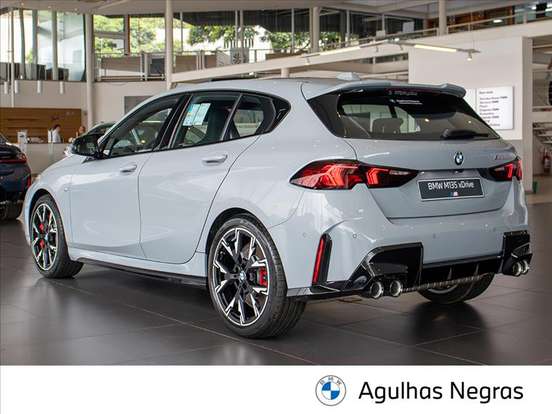 BMW-M 135i-2026