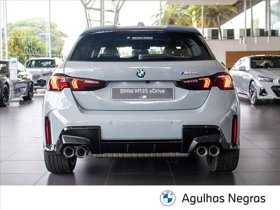 BMW-M 135i-2026