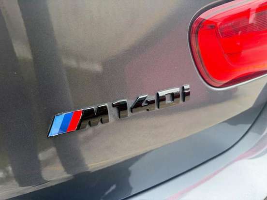 BMW-M 140i-2017