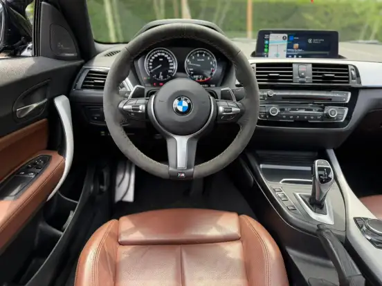 BMW-M 240i-2017