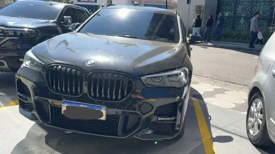 BMW-X1-2022