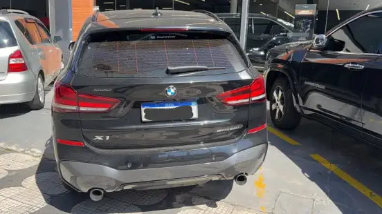 BMW-X1-2022