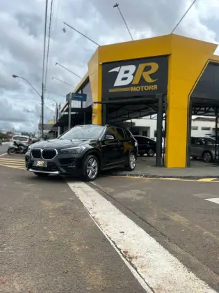 BMW X1 2.0 16V TURBO ACTIVEFLEX SDRIVE20I X-LINE 4P AUTOMÁTICO BMW X1 2.0 16V TURBO ACTIVEFLEX SDRIVE20I X-LINE 4P AUTOMÁTICO