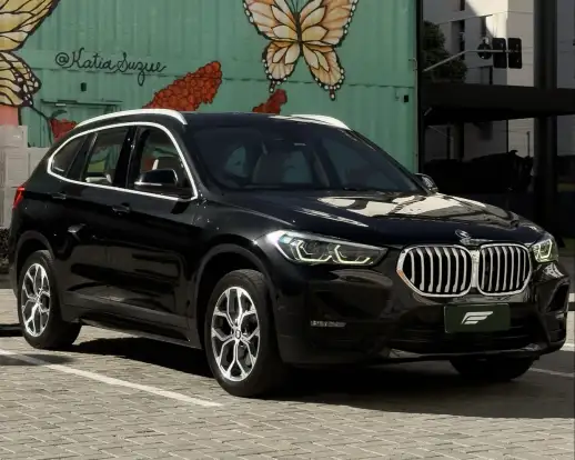 BMW-X1-2021