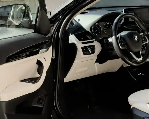 BMW-X1-2021