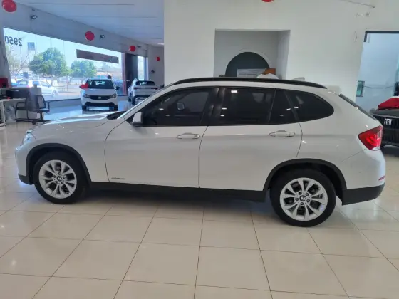 BMW X1 2.0 18I S-DRIVE 4X2 16V GASOLINA 4P AUTOMÁTICO