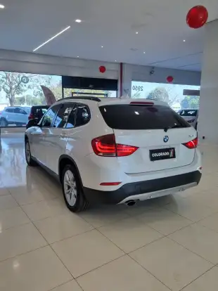 BMW-X1-2013