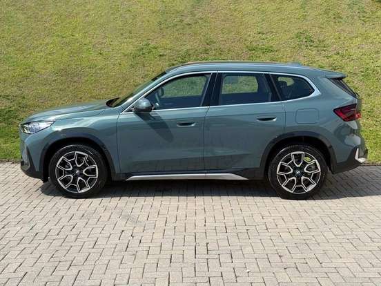 BMW-X1-2.0 16V TURBO GASOLINA SDRIVE20I X-LINE STEPTRONIC BMW-X1-2025