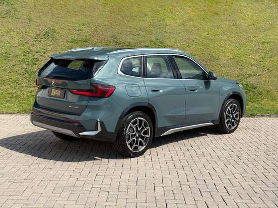 BMW-X1-2.0 16V TURBO GASOLINA SDRIVE20I X-LINE STEPTRONIC BMW-X1-2025