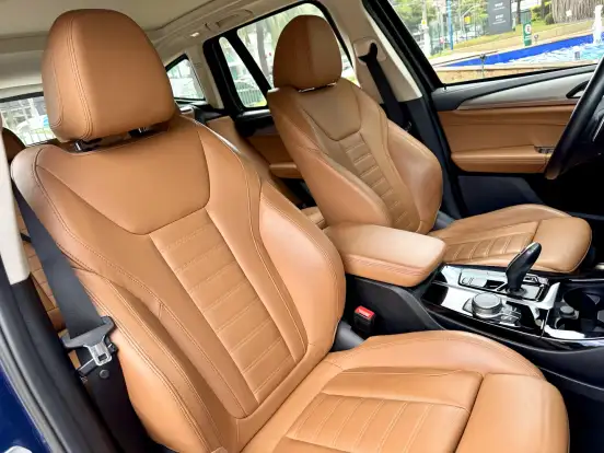 BMW-X3-2021