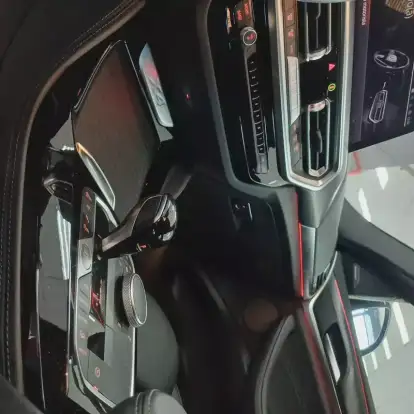 BMW-X4-2023