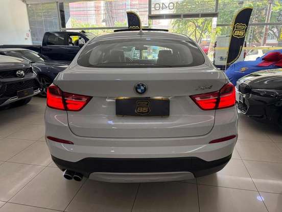 BMW-X4-2015