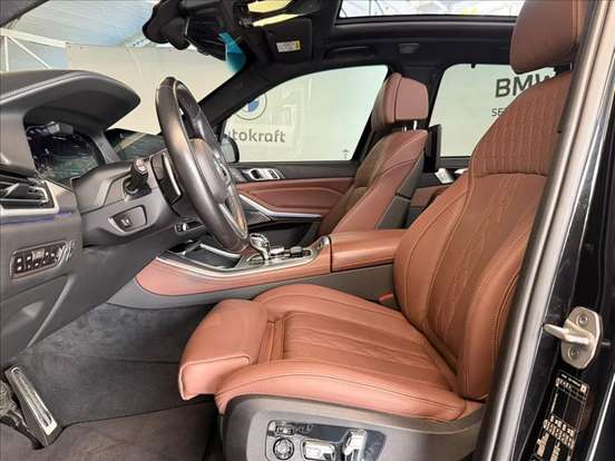 BMW-X5-2020