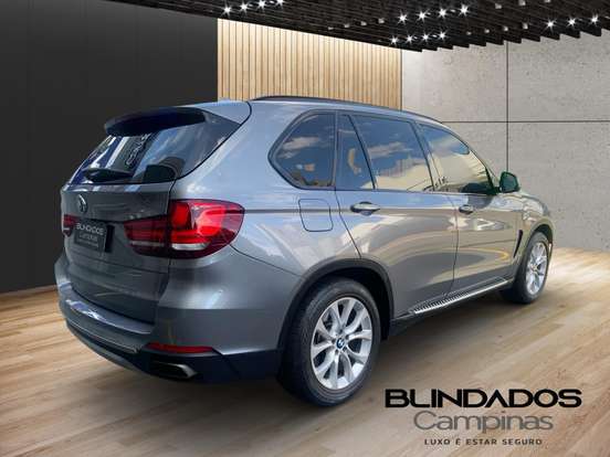 BMW-X5-2015