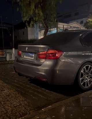 BMW-320i-2016