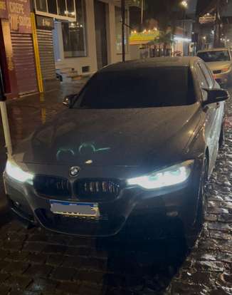 BMW-320i-2016