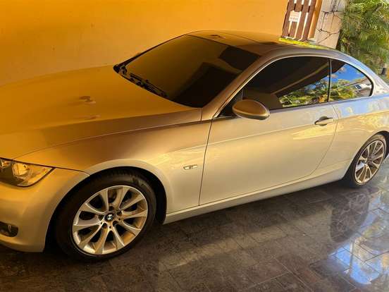 BMW-325i-2.5 COUPÉ 24V GASOLINA 2P AUTOMÁTICO BMW-325i-2006