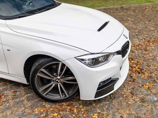 BMW-328i-2.0 M SPORT 16V ACTIVEFLEX 4P AUTOMÁTICO BMW-328i-2016