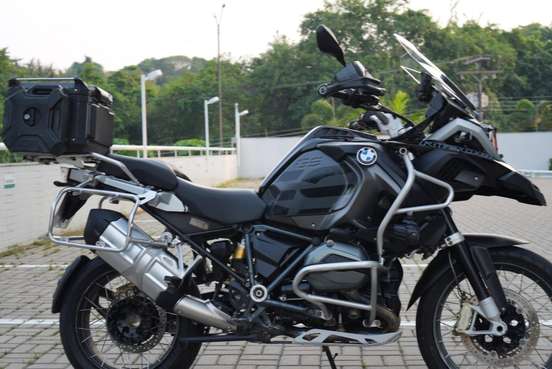 BMW-R 1200 GS ADVENTURE TRIPLE BLACK-2019