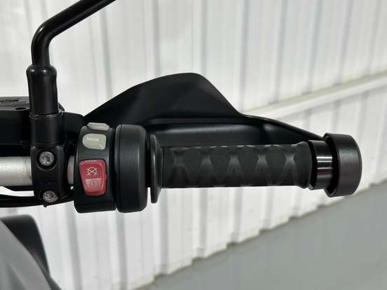 BMW-R 1200 GS PREMIUM + BMW-R 1200 GS PREMIUM +-2013