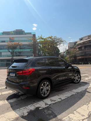 BMW-X1-2018