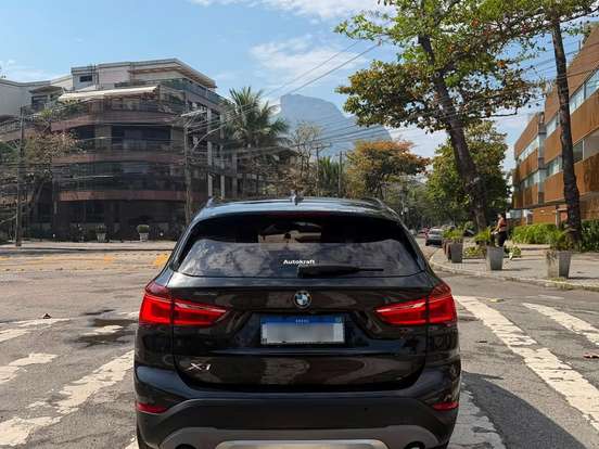 BMW-X1-2.0 16V TURBO ACTIVEFLEX SDRIVE20I 4P AUTOMÁTICO BMW-X1-2018