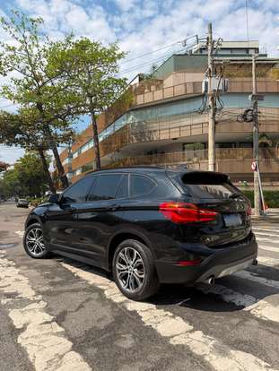 BMW-X1-2018