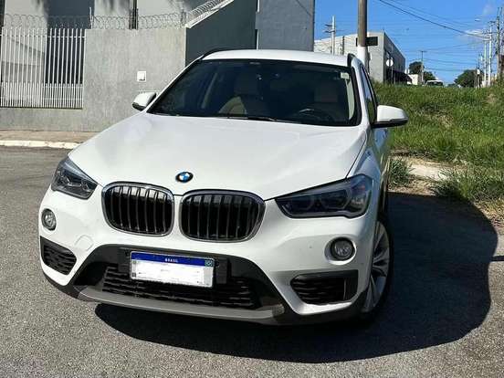 BMW-X1-2.0 16V TURBO ACTIVEFLEX SDRIVE20I 4P AUTOMÁTICO BMW-X1-2017